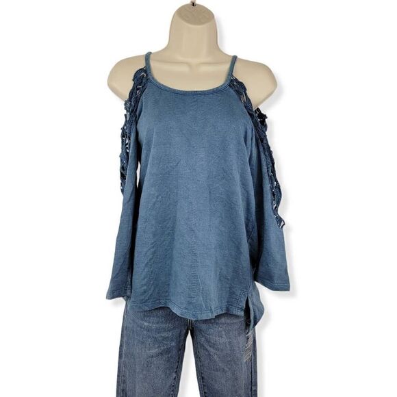 American Rag Blue Crotchet Cold Shoulder Top Small - Picture 1 of 4